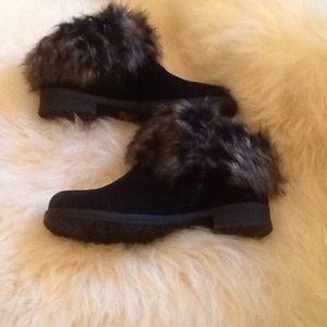 MukLuks, Natalie Ankle Boot